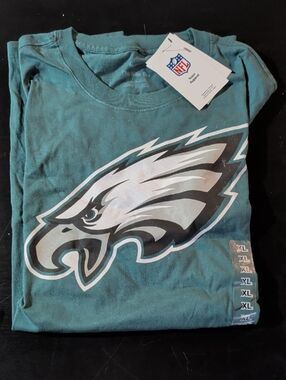NFL Philadelphia Eagles Logo Tee in Teal